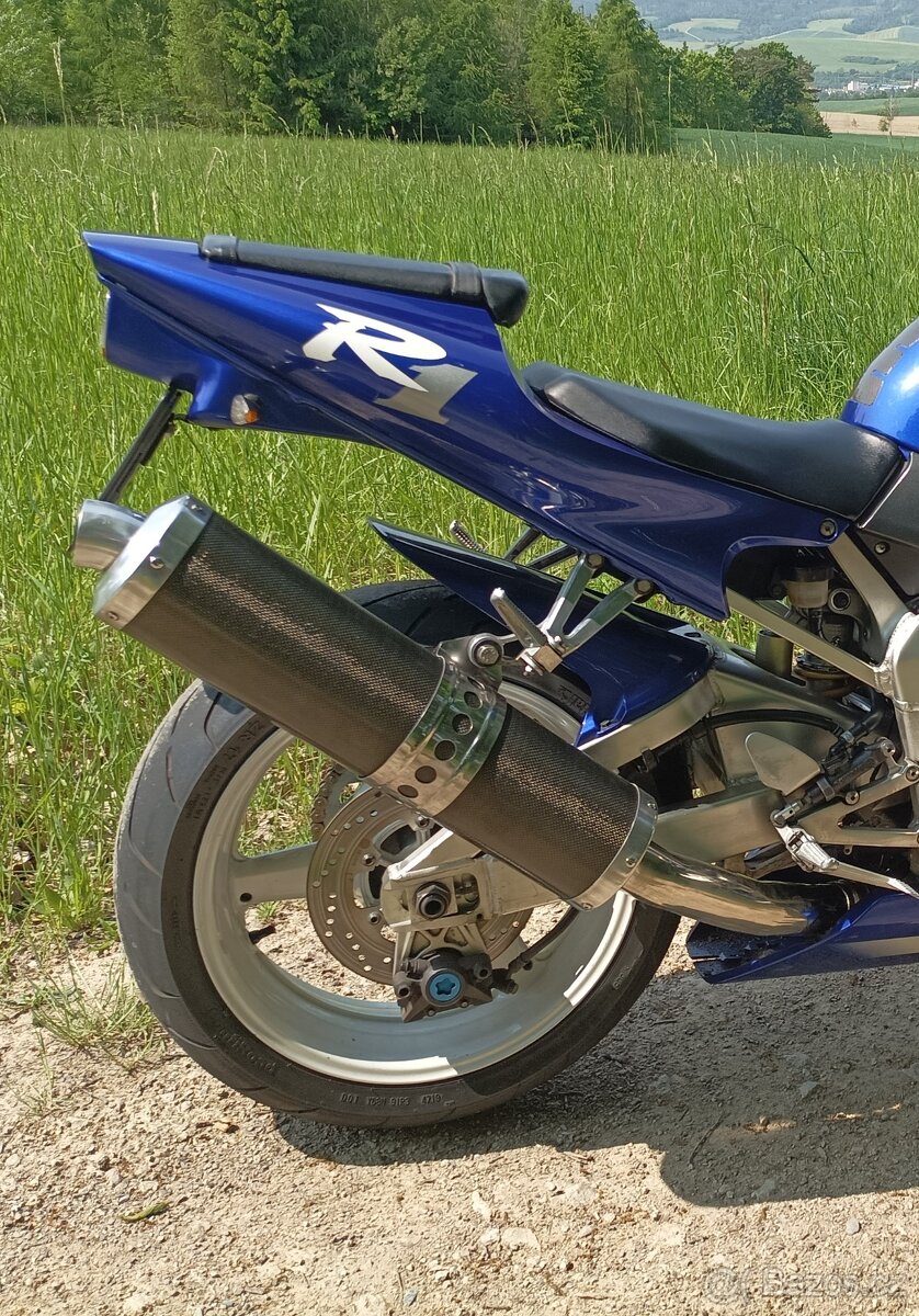 Podsedlový plast R1
