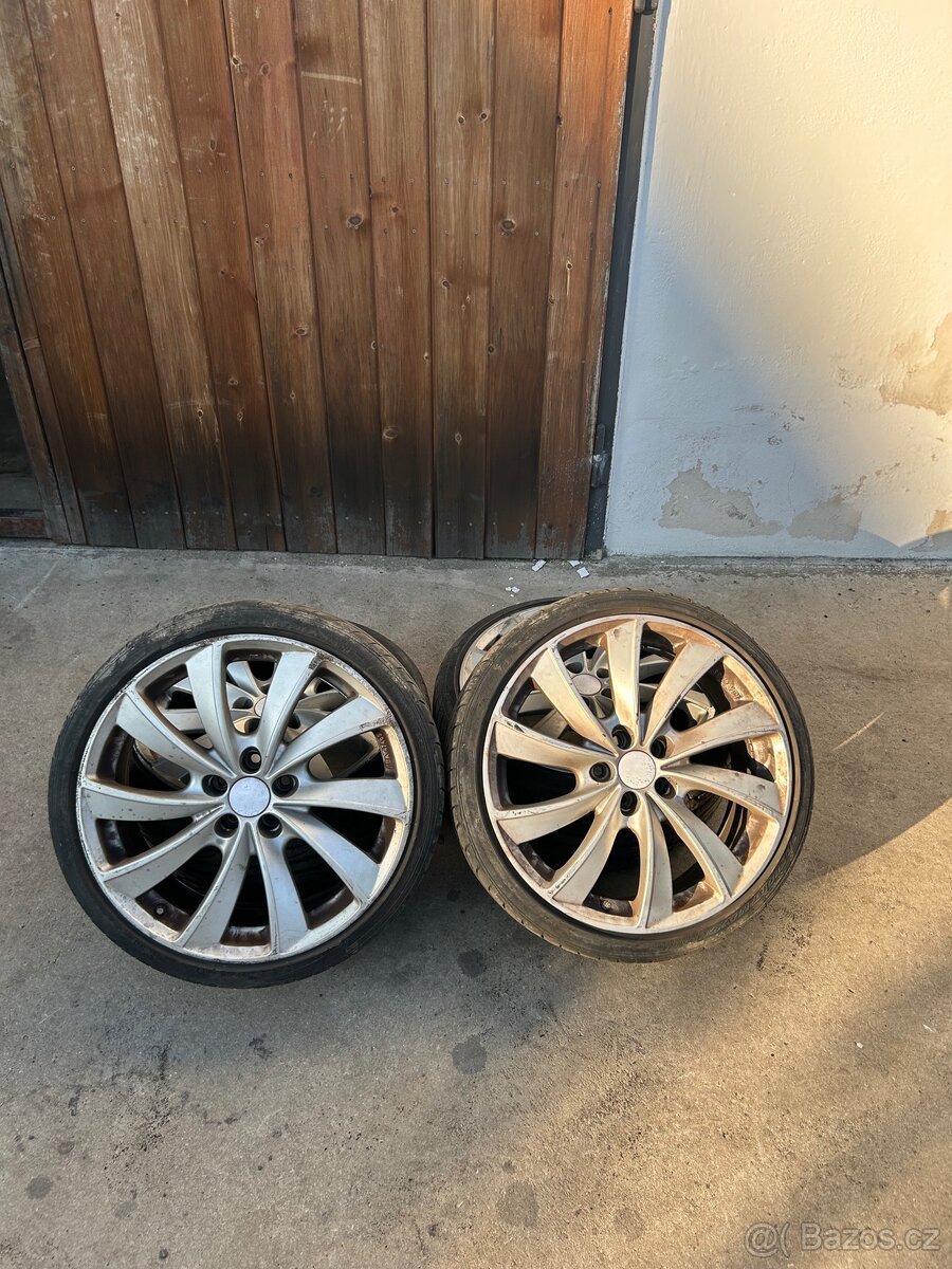 Alu kola 5x100 r18 Rial