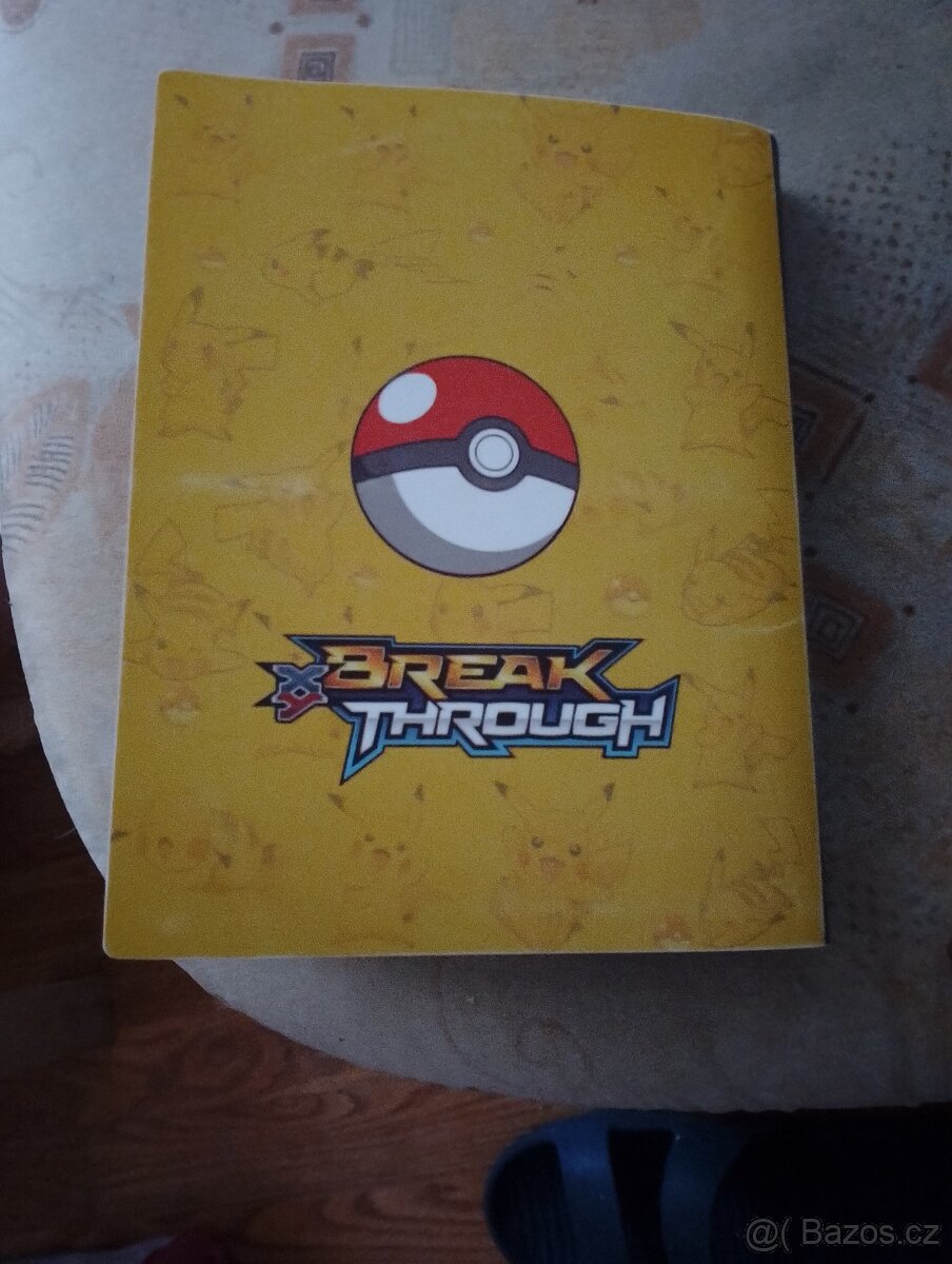 Prodám celé Pokémon album/karty