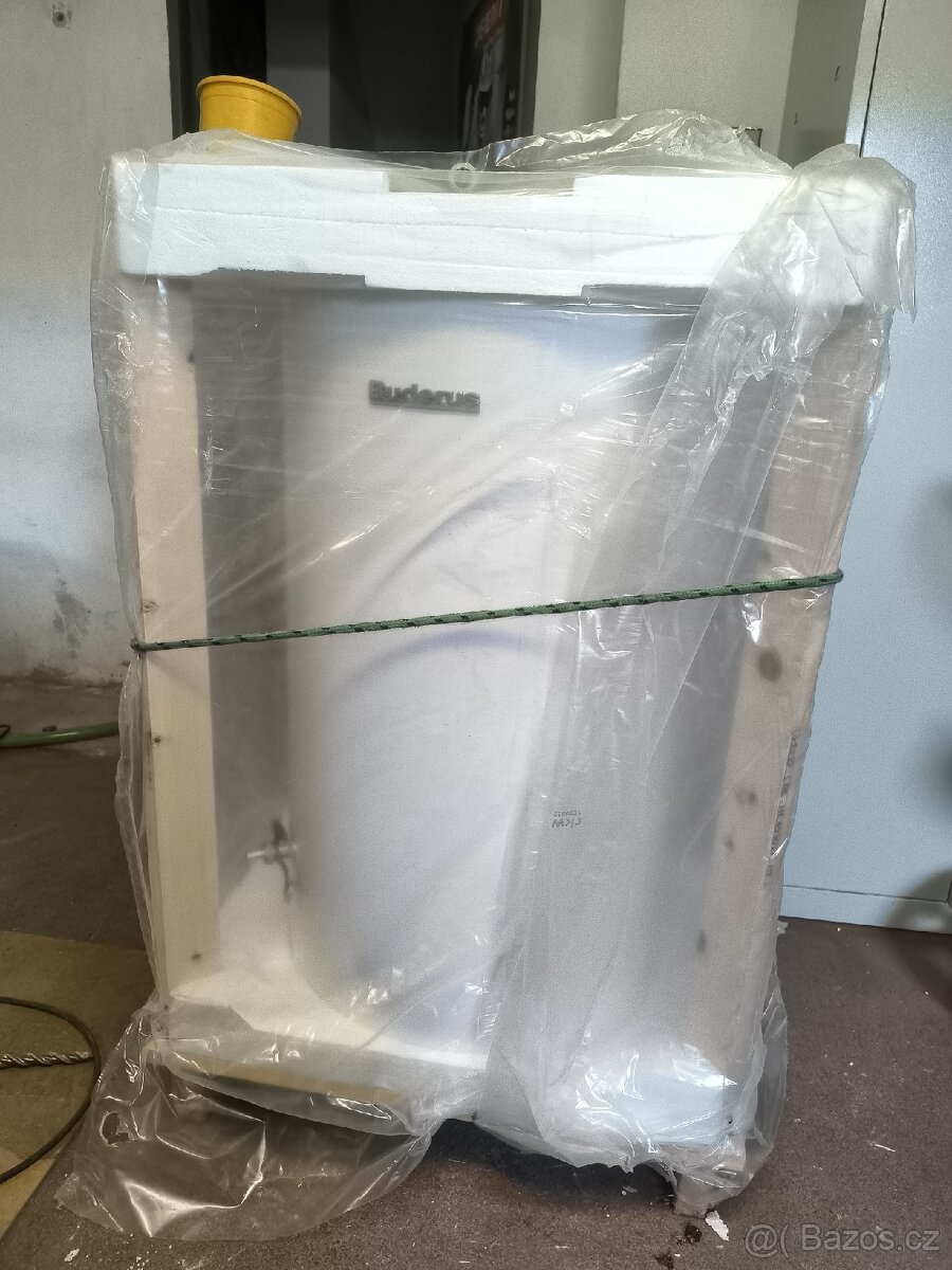 Akumulační zásobník Buderus P120/5