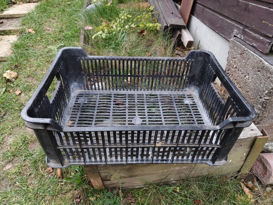 Plastová přepravka nosnost 15kg