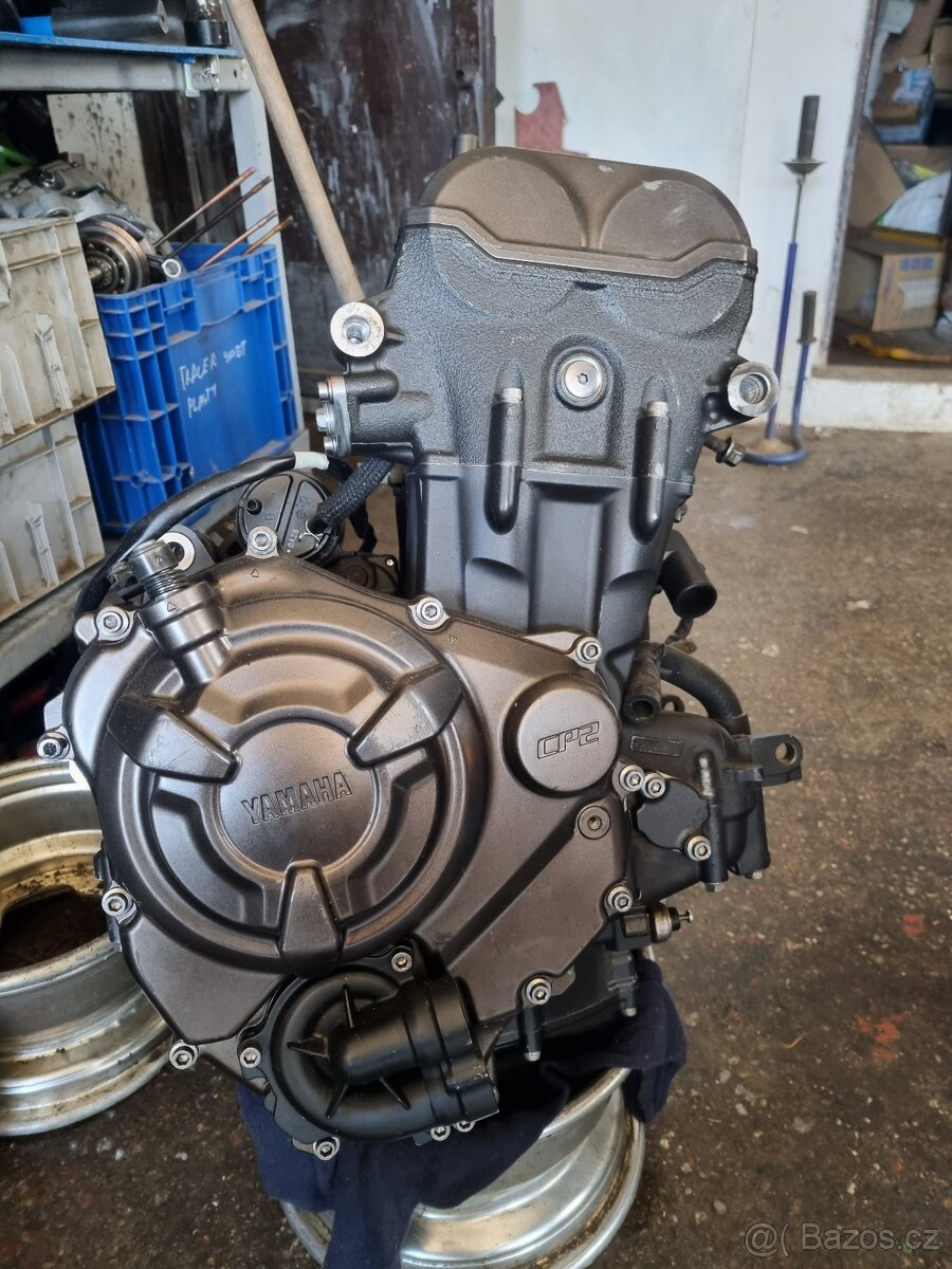 Motor yamaha mt 07 xsr 700 tenere 700