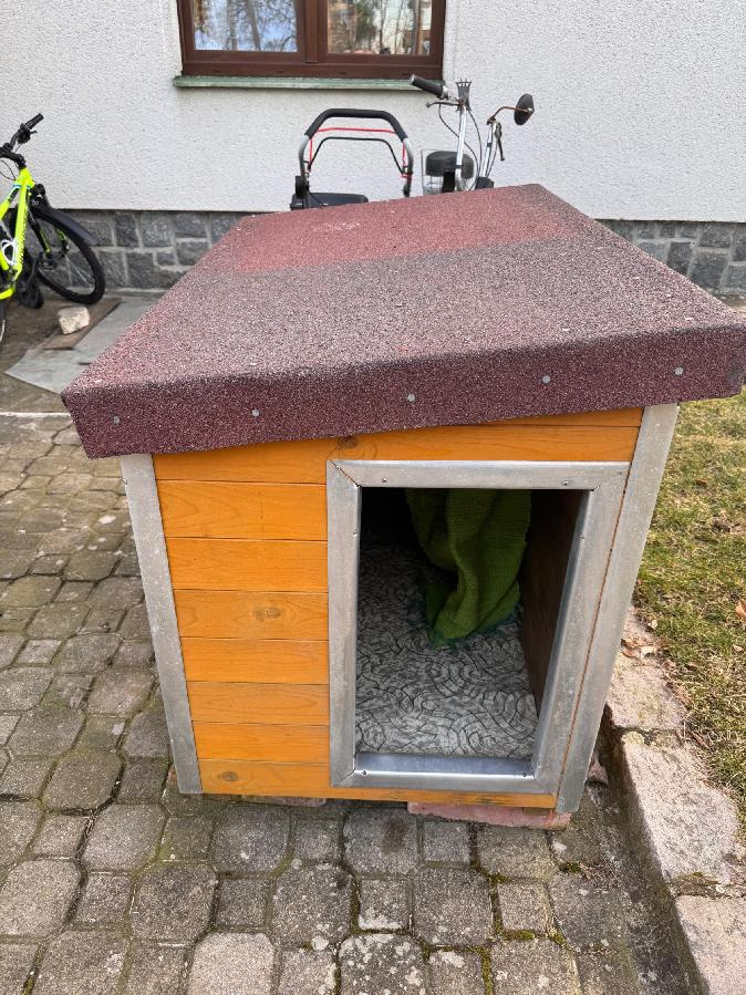 Prodám zateplenou boudu pro psa