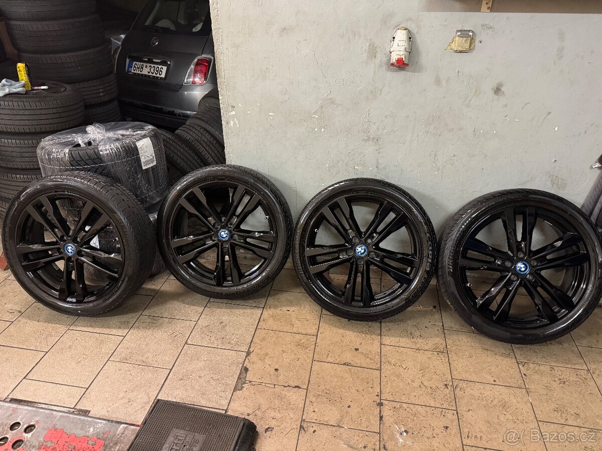 Letní sada kol BMW i3s / i3 R20 dvourozměrná