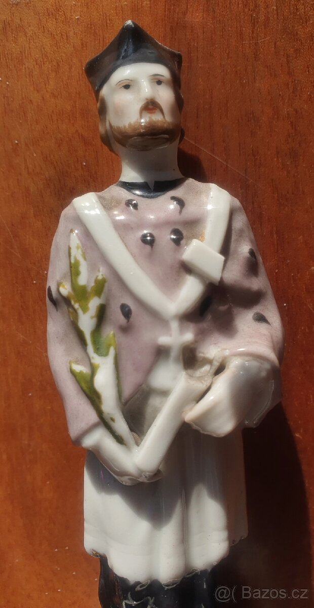 Porcelánová figurka české výroby. Vynikající kvalita