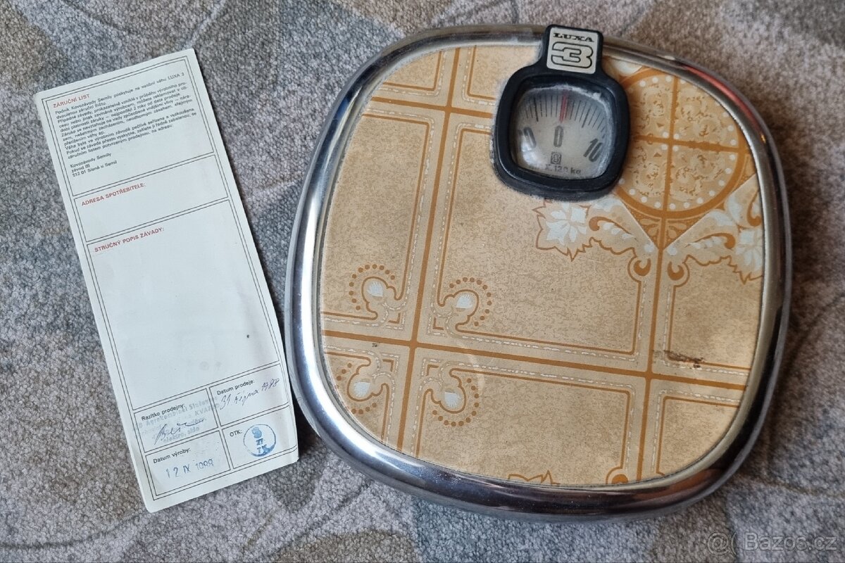 Osobní váha Luxa 3 s krabicí
