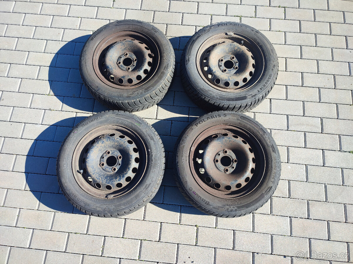 4 x Zimní pneumatiky Barum - 185/60 R14 T + plechové disky