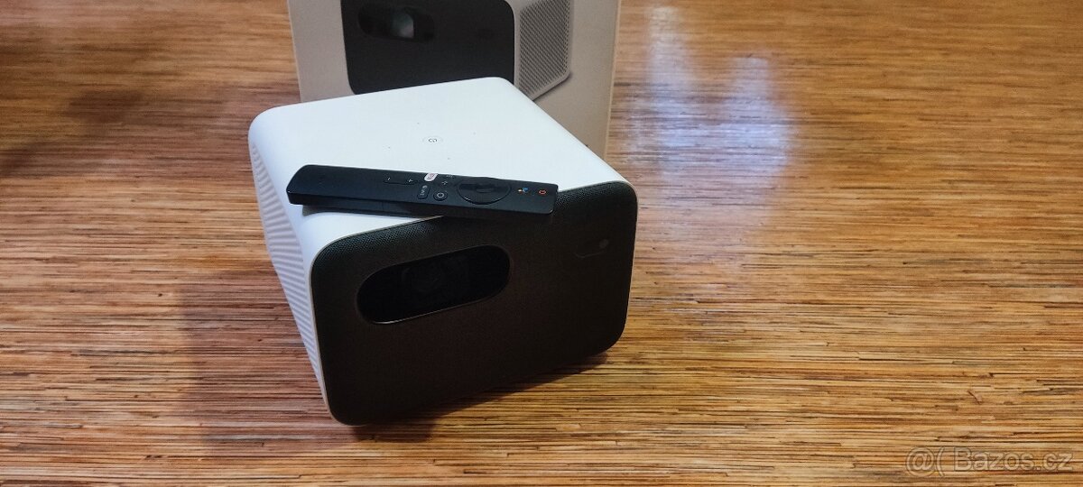 Mi Smart Projector 2 Pro