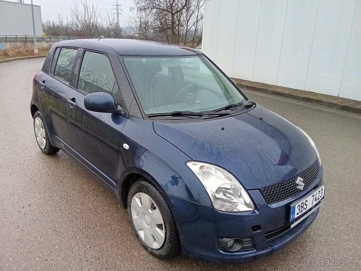 Suzuki Swift 4x4 1.3 benzín 2009 tk 2027