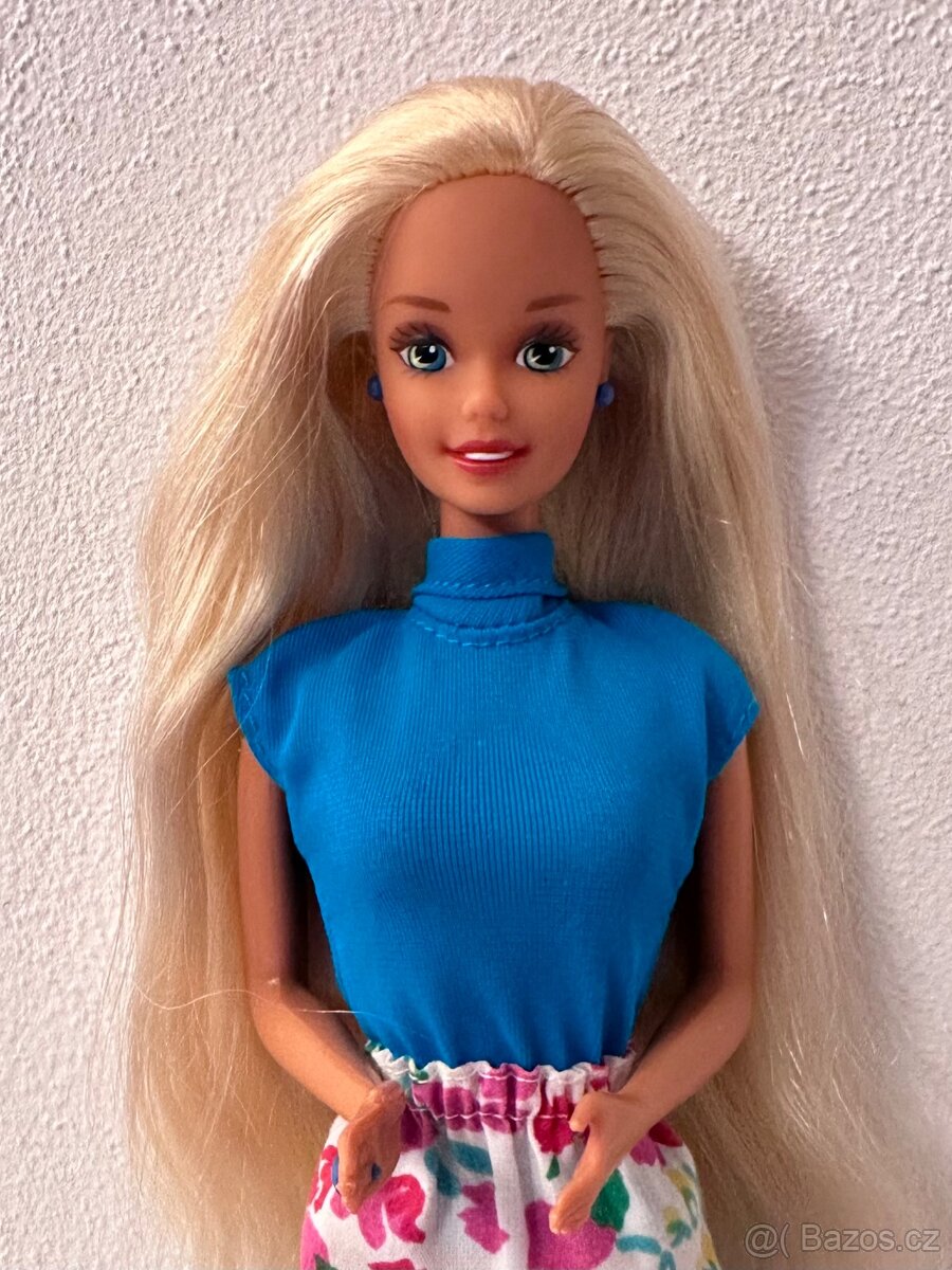 Barbie v modrém