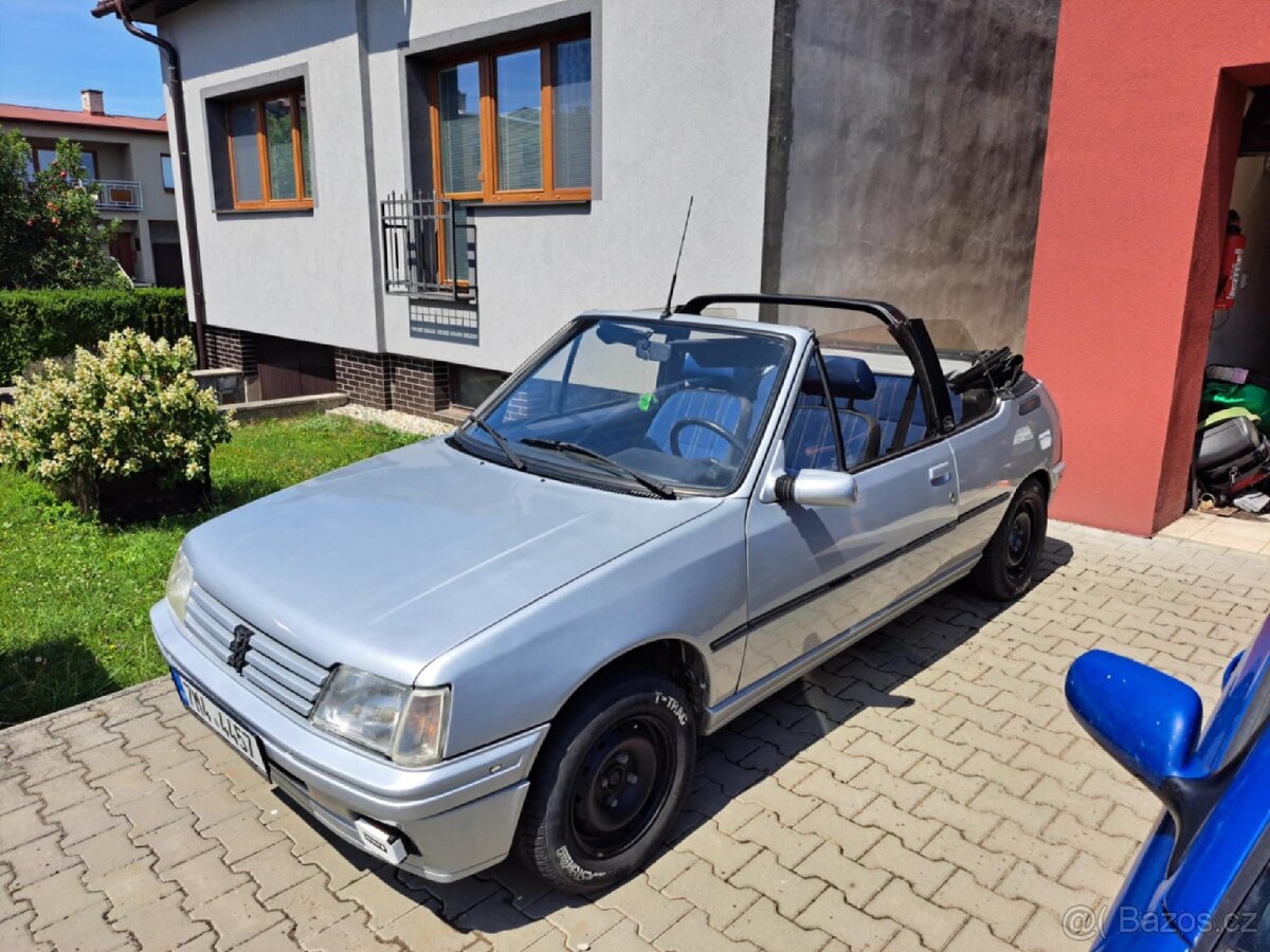 Peugeot 205