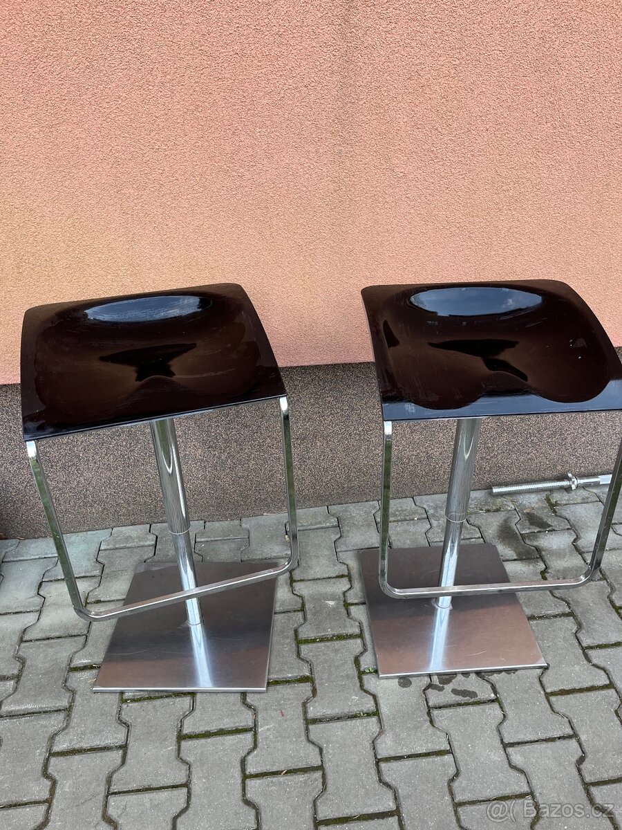 2 barové židle