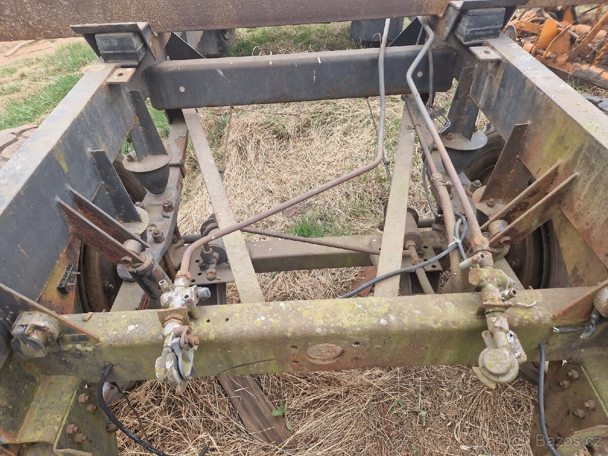 Přívěs hw 80