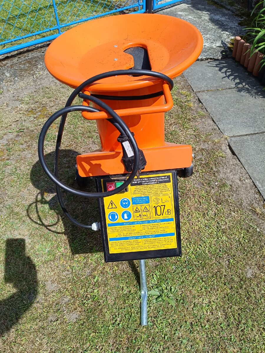 Drtič větví Vares Shark 2,8
