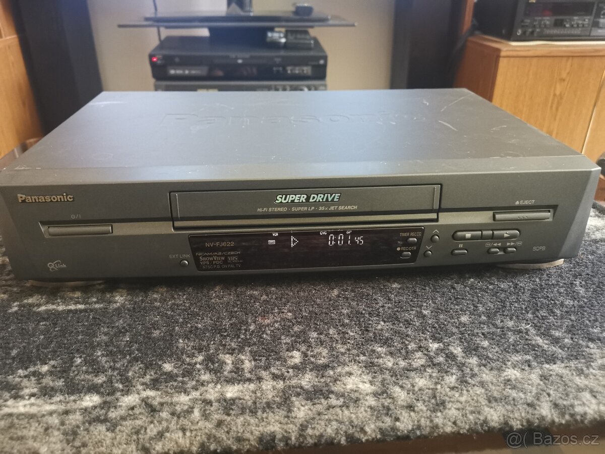 Panasonic NV-FJ 622