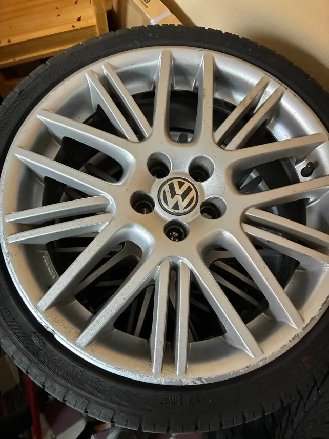 Alu kola 205/40 R17