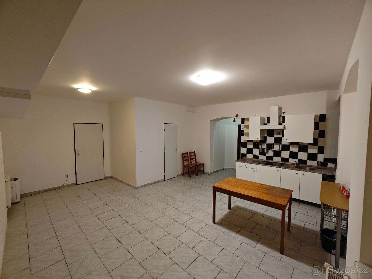 7400 Kč/ 52 M2/ 2kk pronájem