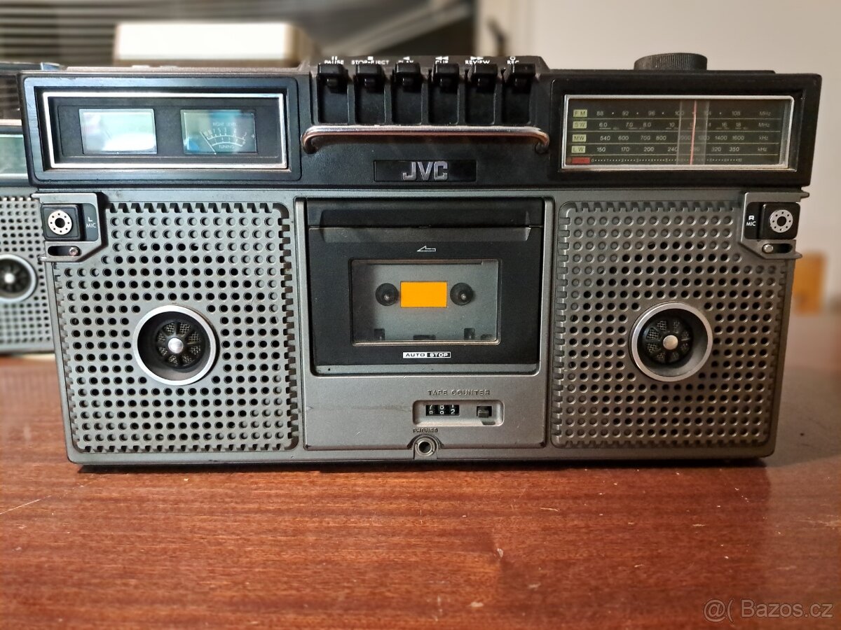 Přenosné radiokazeťáky, JVC, Grundig, Crown