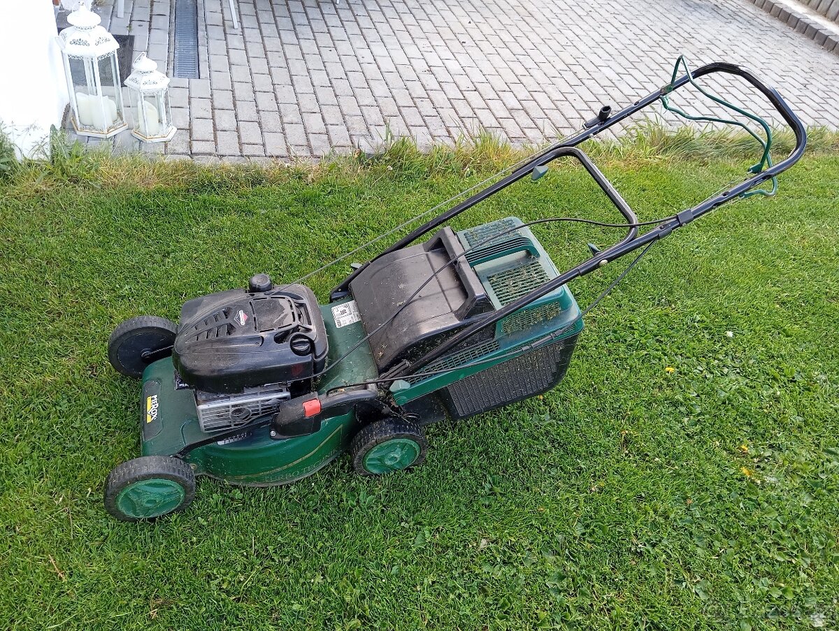 Sekačka na trávu