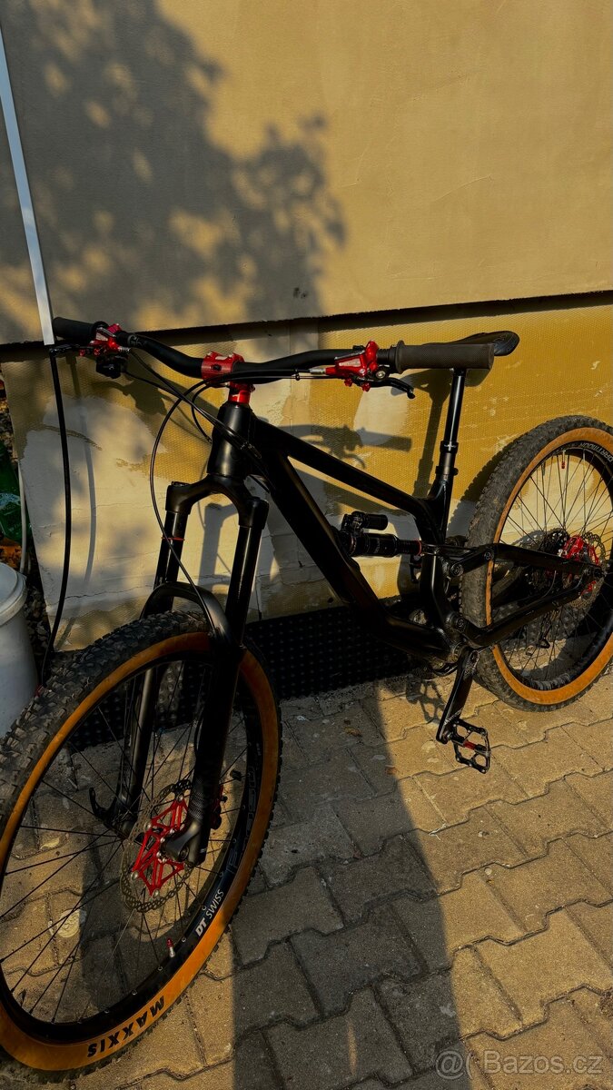 Canyon torque 2023 vel s pův. Cena 84000