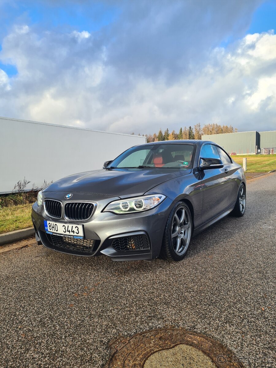 M235i