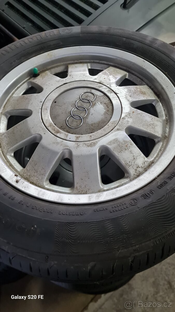 ORIG ALU AUDI A4,5X112 - 195/65/15 H ET 45 LETNÍ Č - 23