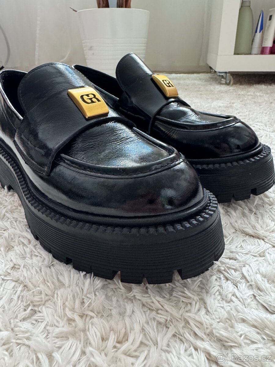 Loafersy Gino Rossi 39