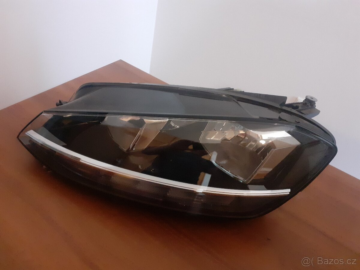 Světlo VW Golf 7 levé přední