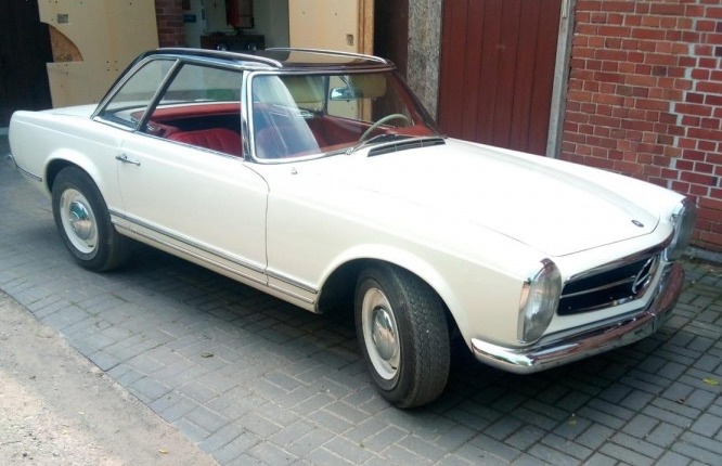 Mercedes-Benz 230 SL Pagoda