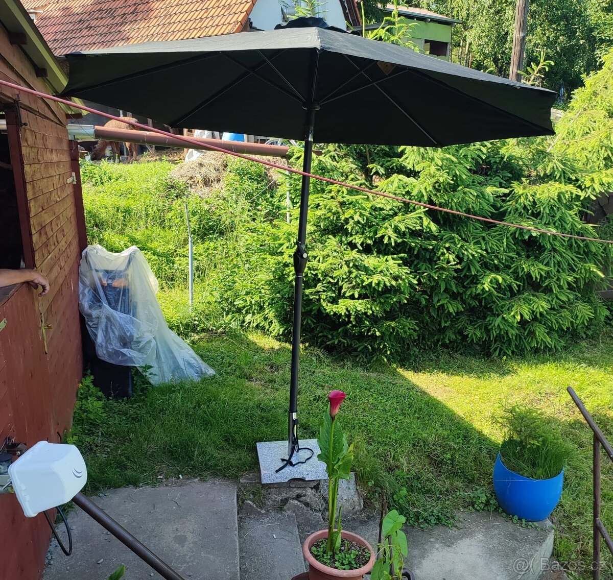 Zahradní slunečník