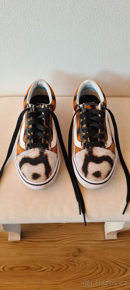 Oranžové dívčí vzorované tenisky Vans