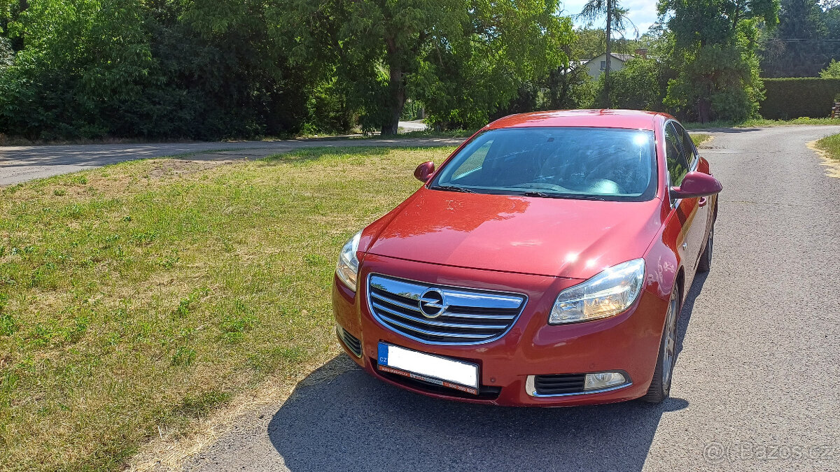 Opel Insignia 2.0 CDTI 118KW Sport Manuál Spolehlivé