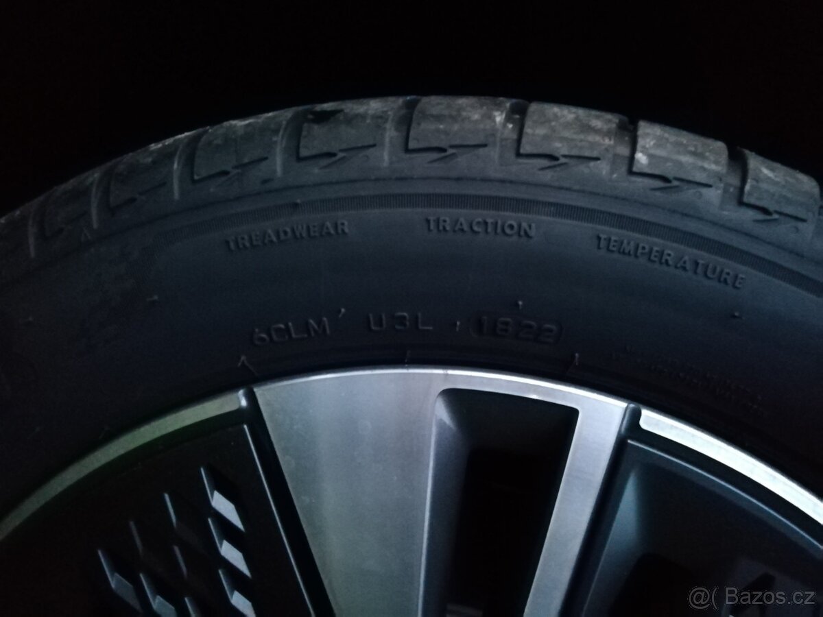 Letní pneu Bridgestone Turanza 005 215/55 R17 94V (sada 4ks)