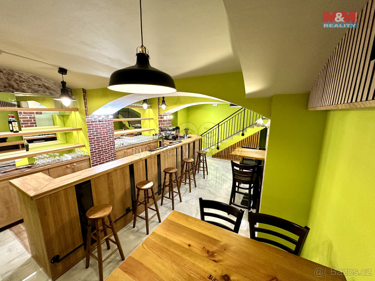 Prodej obchod a služby, 72 m², Praha, ul. Víta Nejedlého
