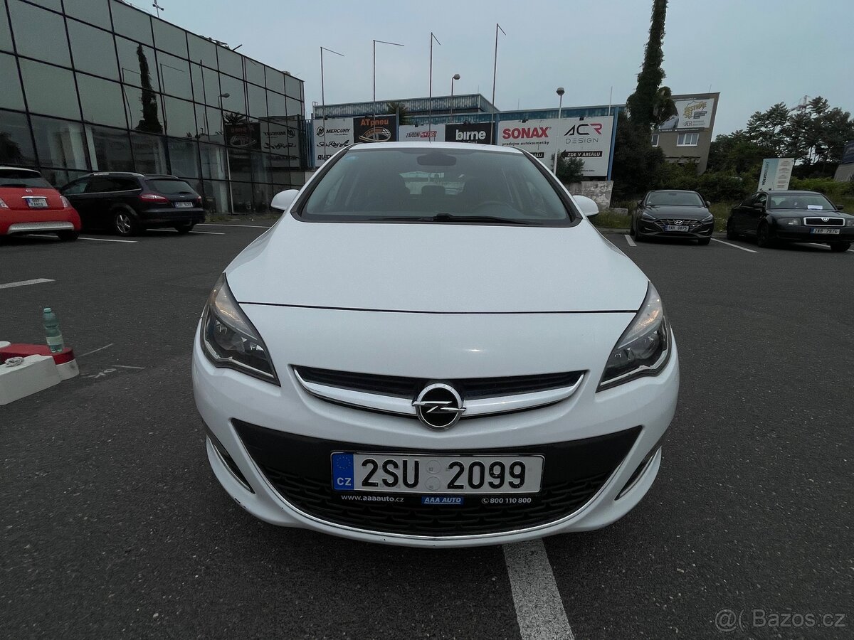 Opel Astra 1.7 CDTI, r.v. 2013, 182 000 km – Bez investic