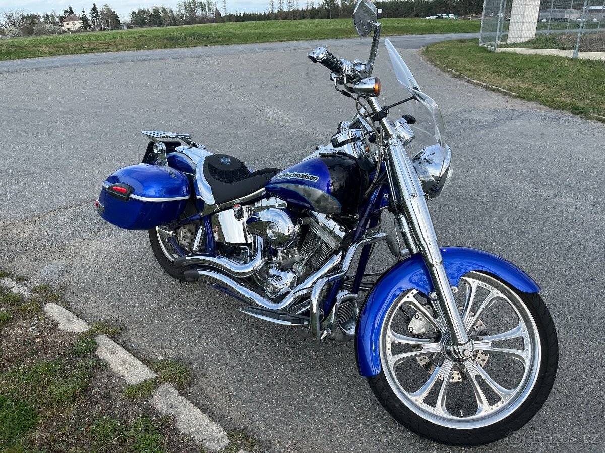 Harley Davidson FLSTFSE Screaming Eagle Fat Boy