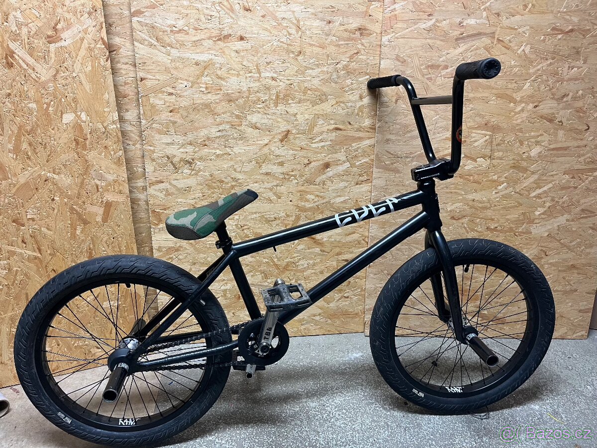custom freestyle BMX kolo