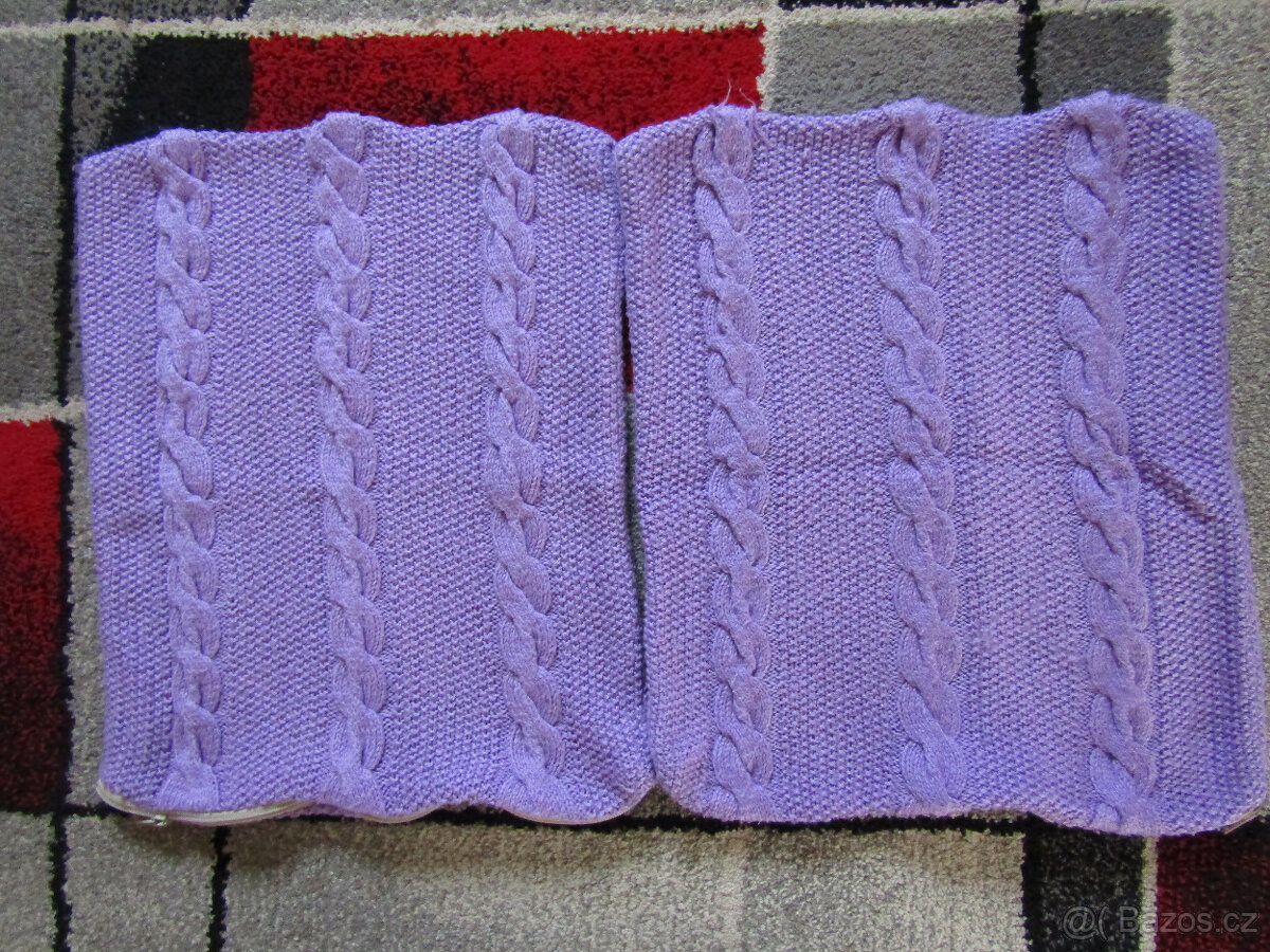 Ručně pletené povlaky na polštářky