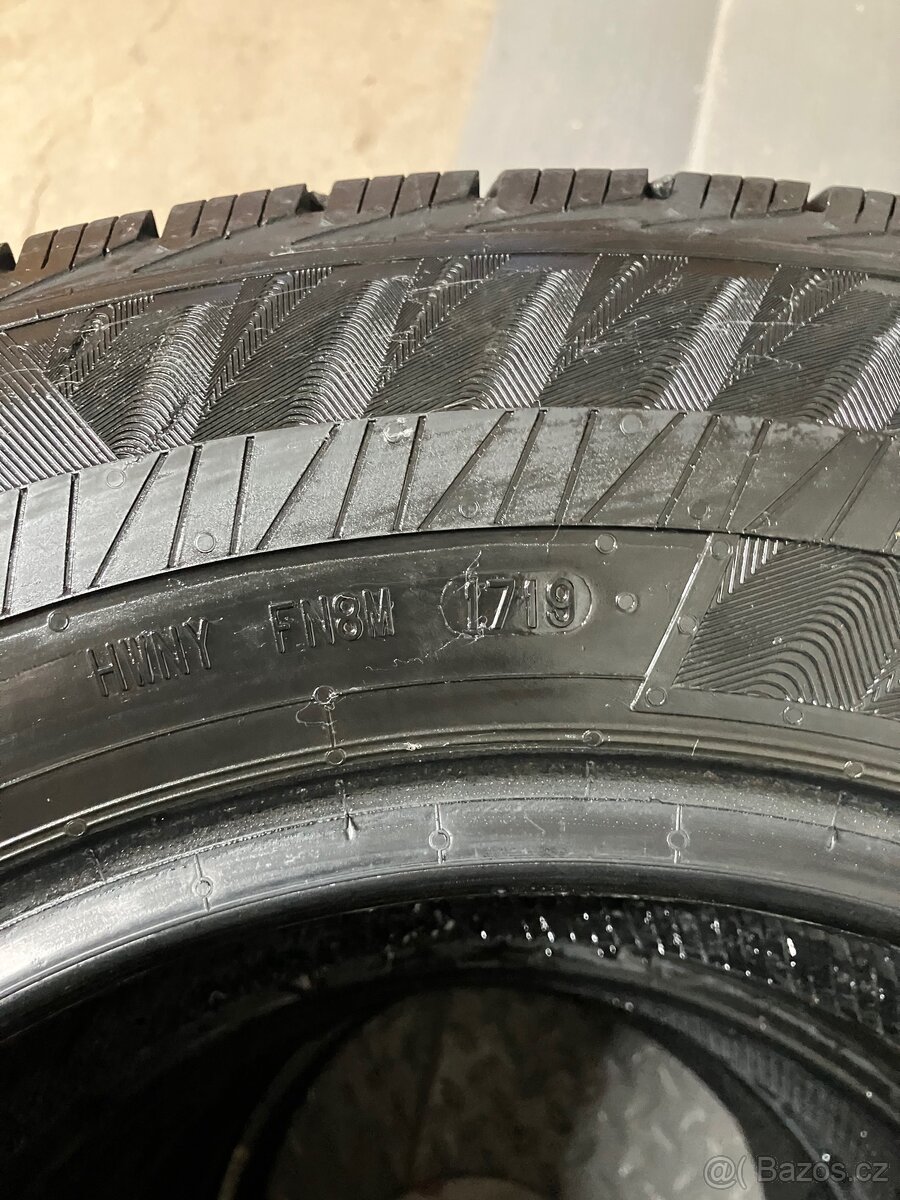 Pneumatiky zimní 205/50 R15