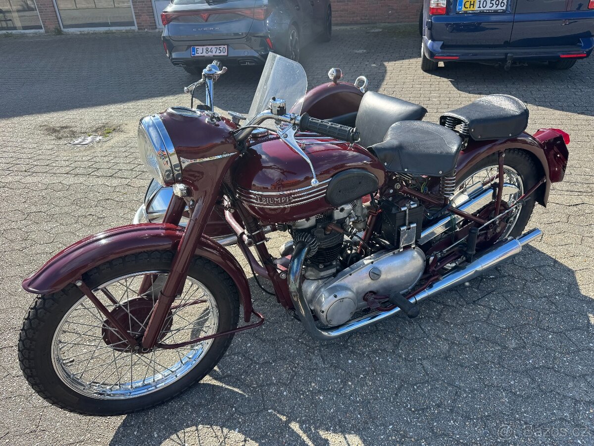 Triumph Speed Twin 500 OHV 1955 + sidecar