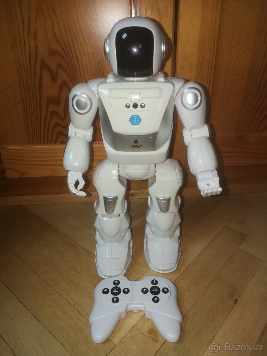 elektronický robot s dálkovým ovládáním Silverlit