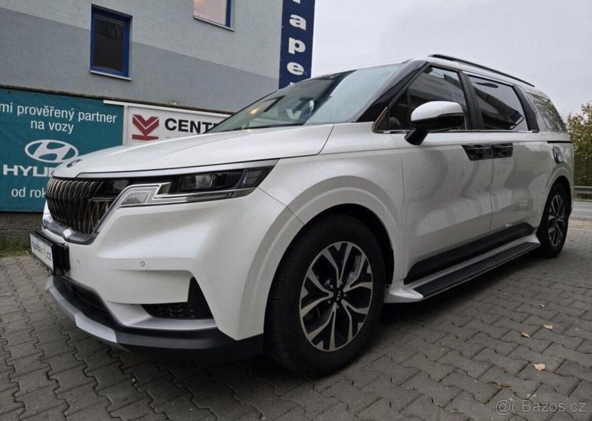 Kia Carnival 9 míst-DPH-REZERVACE