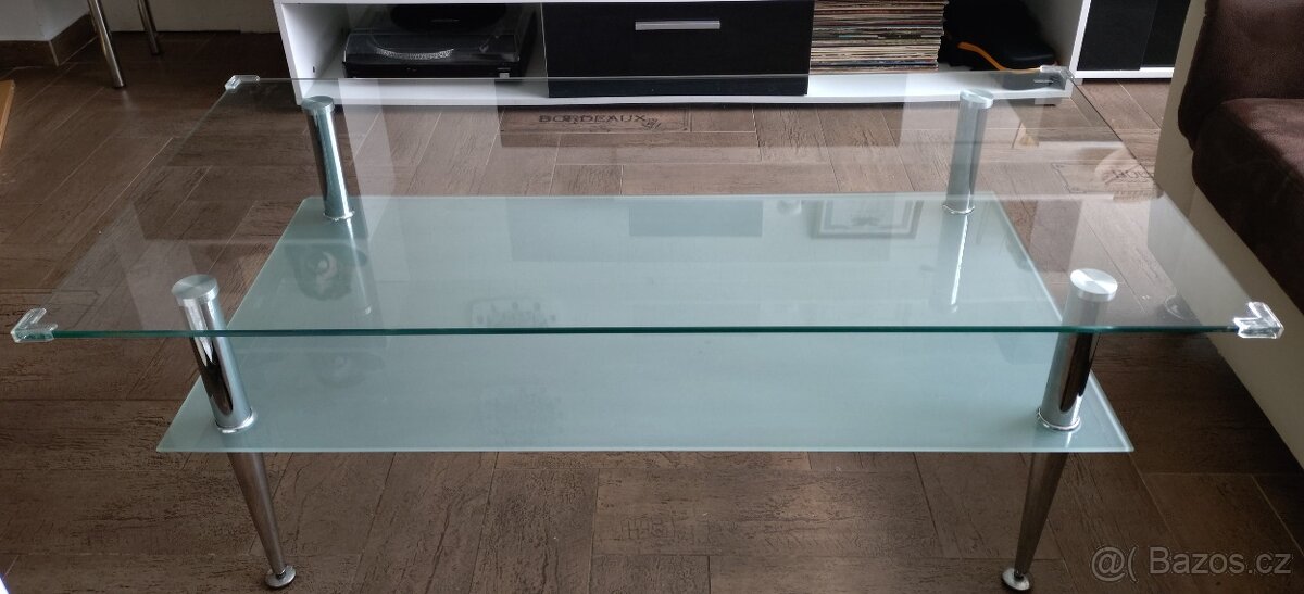 Konferenční stůl za odvoz