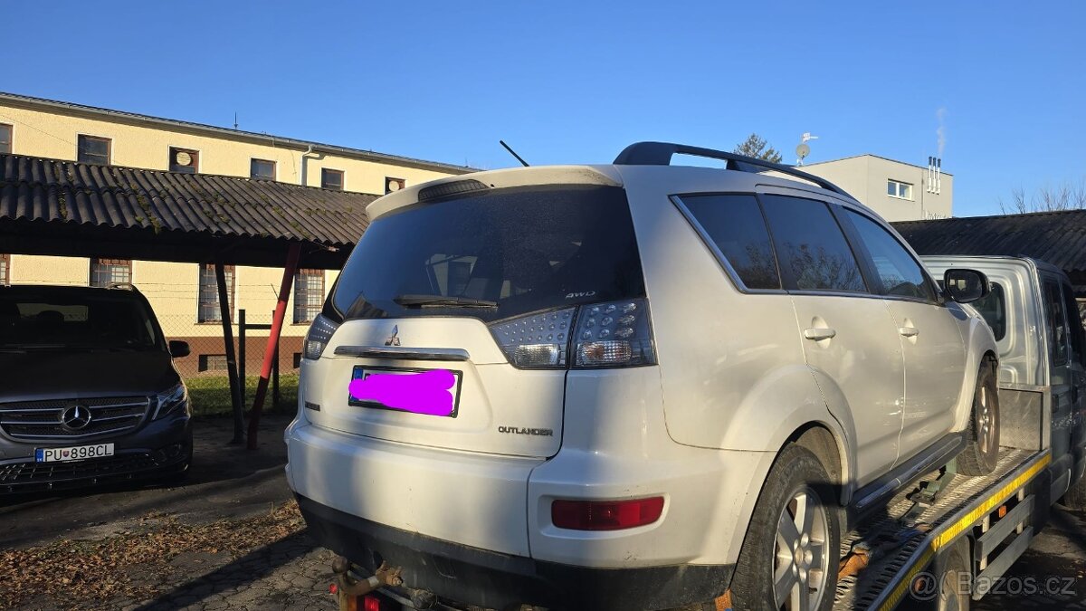 MITSHUBISHI OUTLANDER 2.2 DI-D 4N14 2012