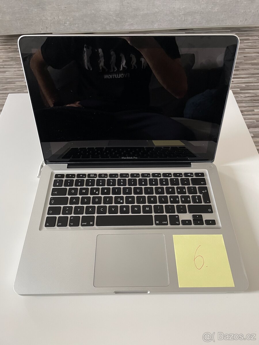 Apple MacBook Pro, 2,26 GHz, 4GB RAM, 500 GB - odhlášeno