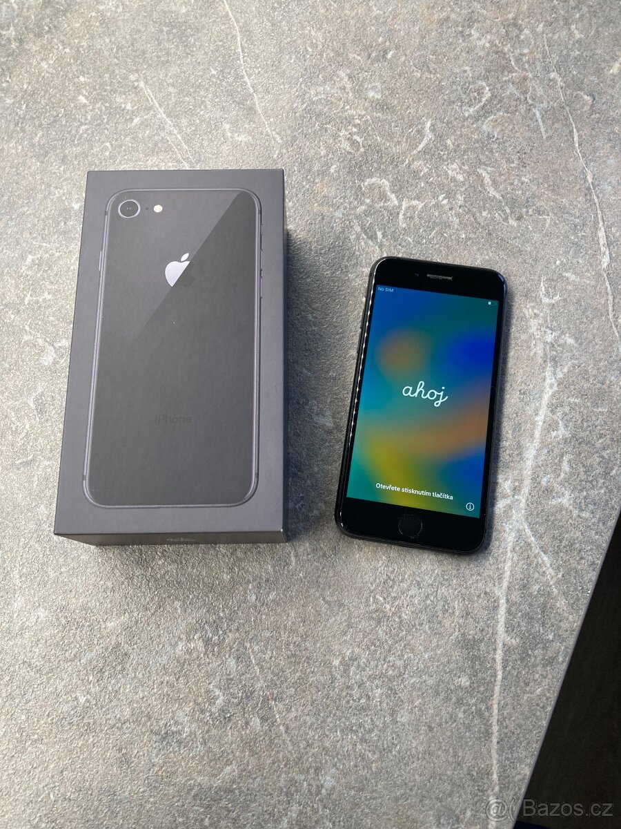 Apple iPhone 8 - 128GB