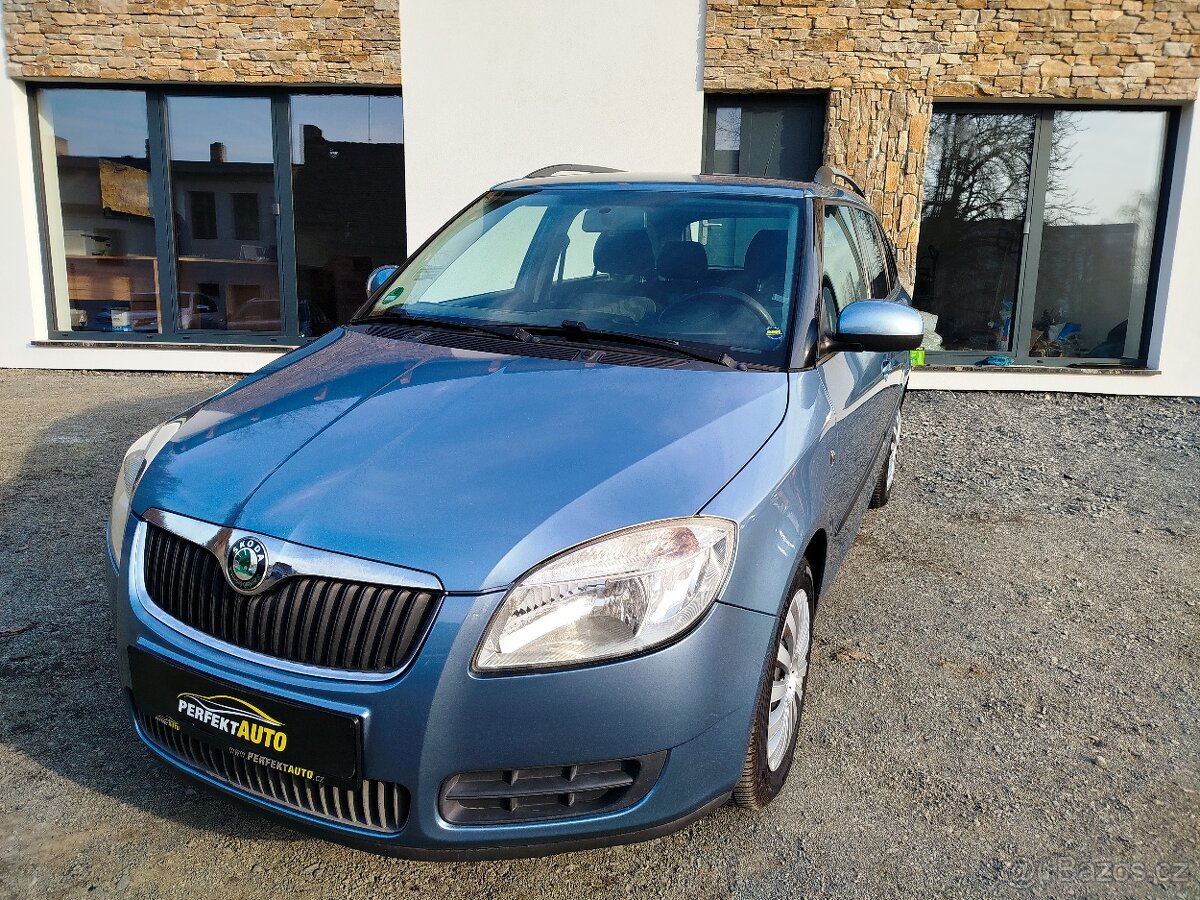 Škoda Fabia, 1,4 16V Ambiente Combi.r.v.8/2009. 163 318 KM