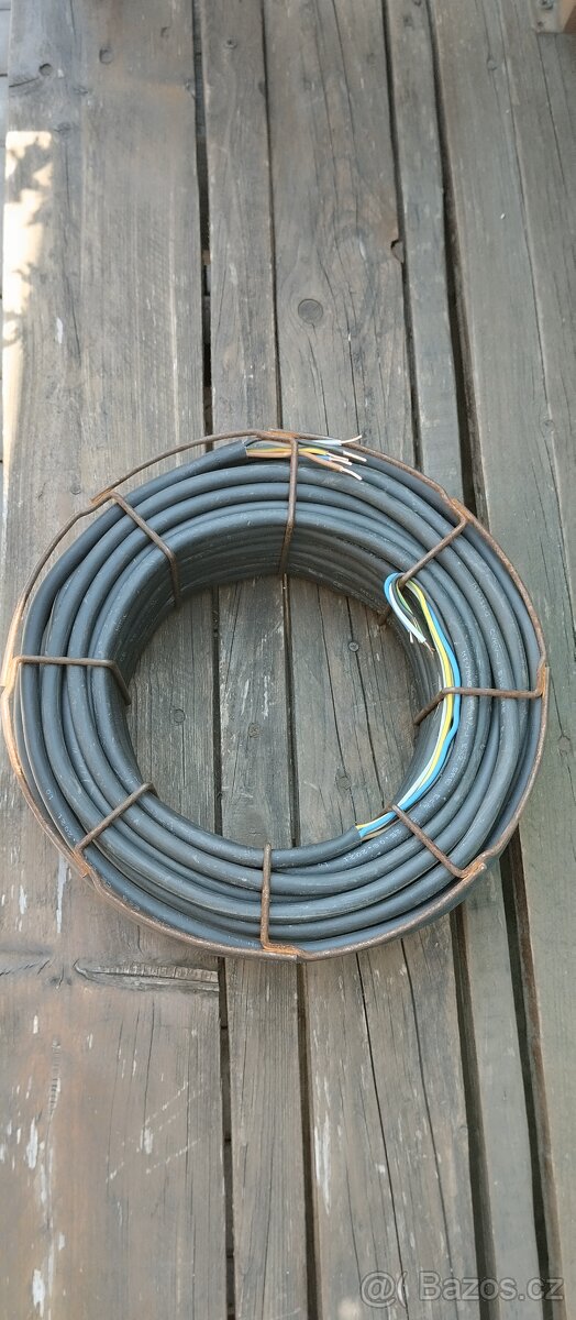 Kabel 5x2.5- 30metru pouzity kabel+ kabel cyky 5x2.5 34metru