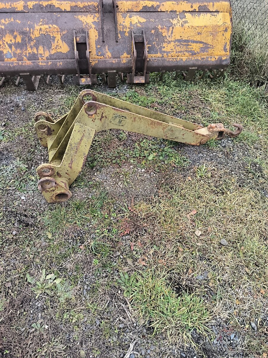 Prodám jeřábové rameno na nakladač Hon