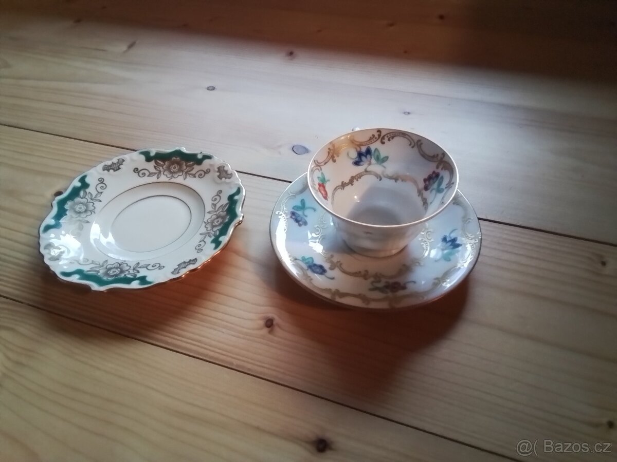 Salek s talirkem, talirek pod salek